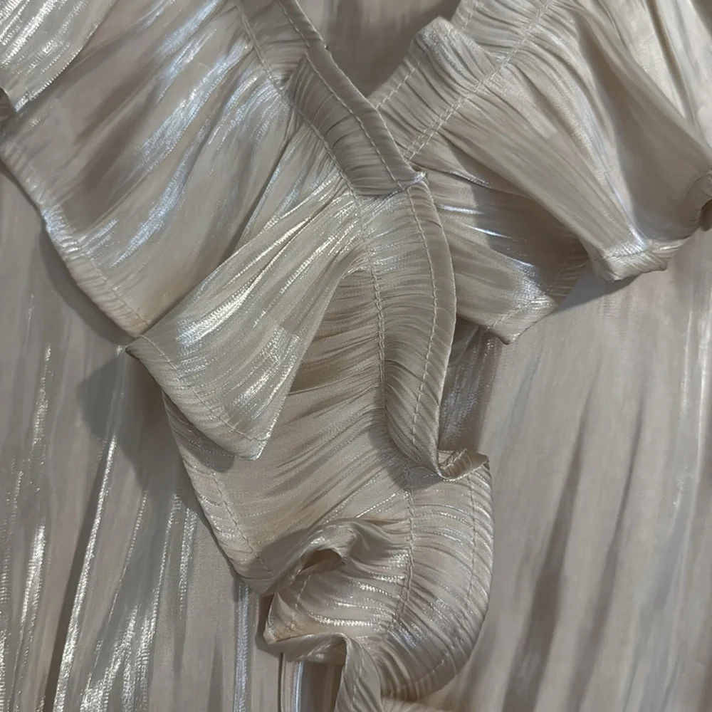 Elegant Cream Champagne Ruffle Blouse - Picture 7 of 9